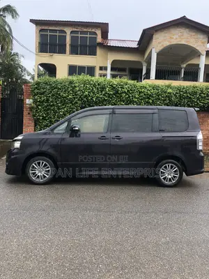 Toyota Voxy 2010 Burgundy