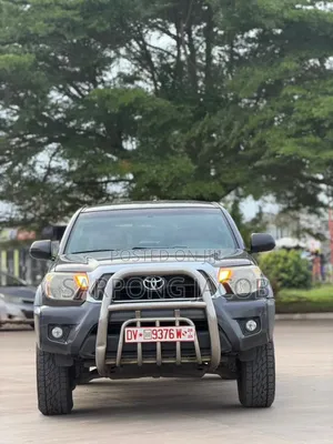 Toyota Tacoma 2015 Gray