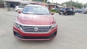 Volkswagen Passat 2020 Red