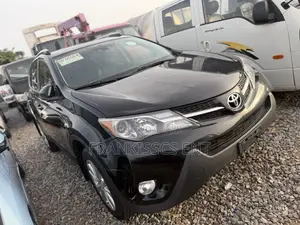 Toyota RAV4 Limited AWD (2.5L 4cyl 6A) 2016 Black