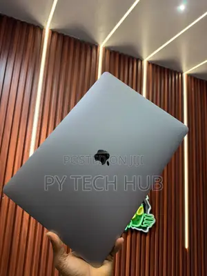 Laptop Apple MacBook Pro 2019 16GB Intel Core i7 SSD 500GB