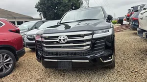Toyota Land Cruiser 2016 Black