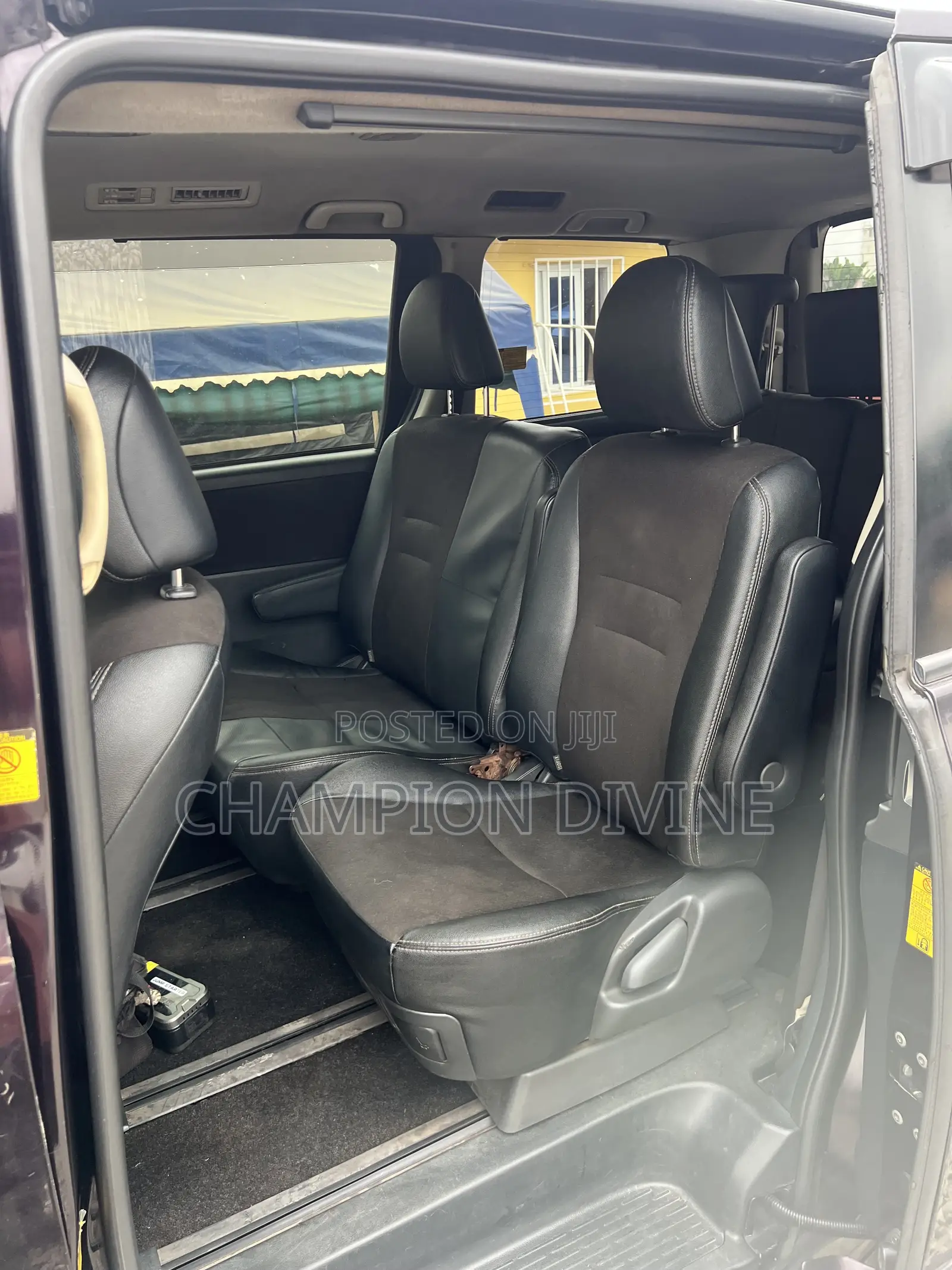 Toyota Voxy 2013 Brown