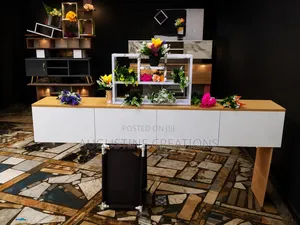 Wall Mounted Shelves for Decor