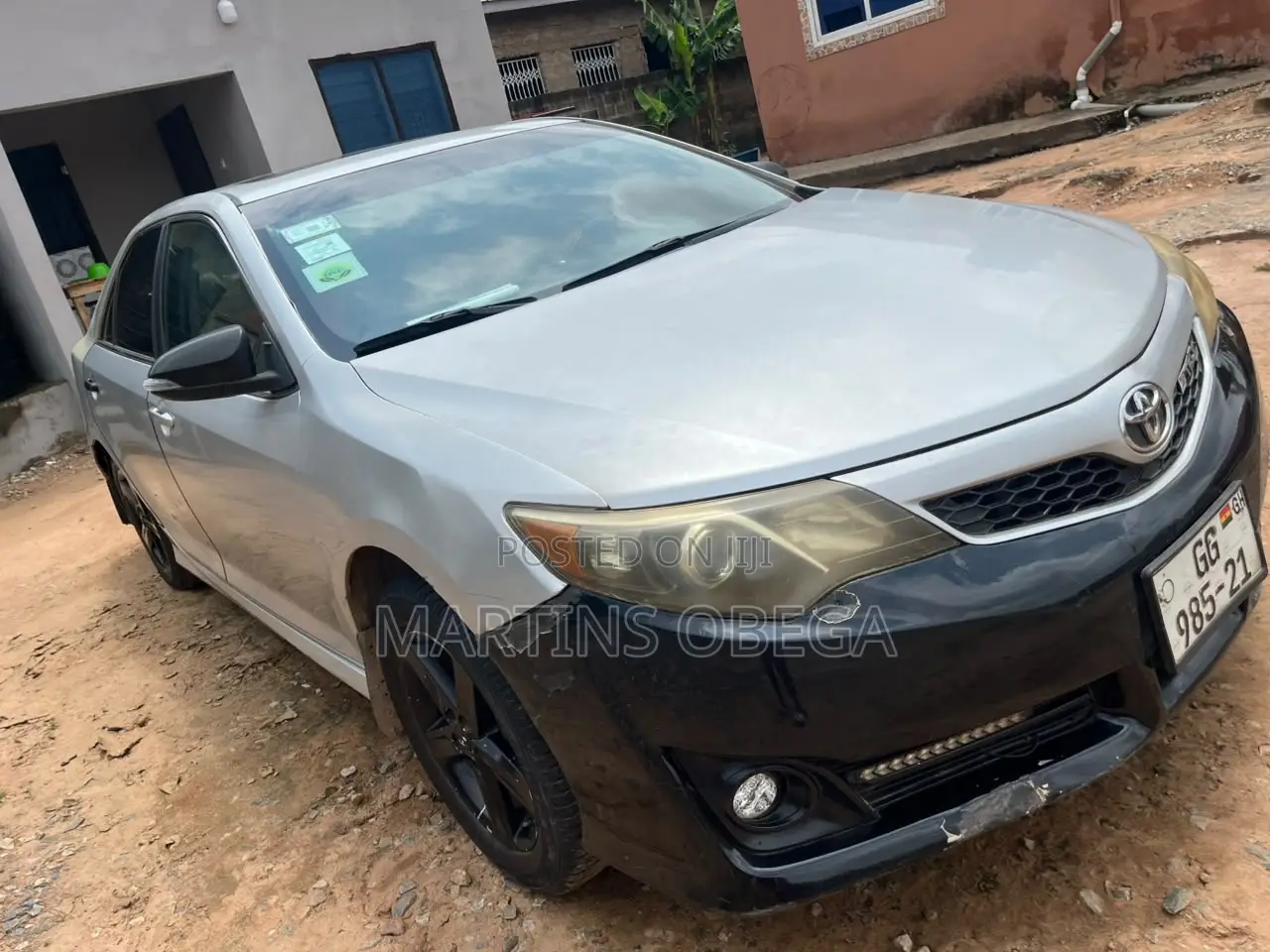 Toyota Camry LE 4dr Sedan (2.5L 4cyl 6A) 2012 Silver