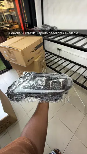 Toyota Corrolla Sports Headlight