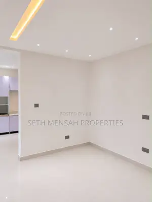 3bdrm House in 3 Bedroom Semi, Lake Side Estate for sale