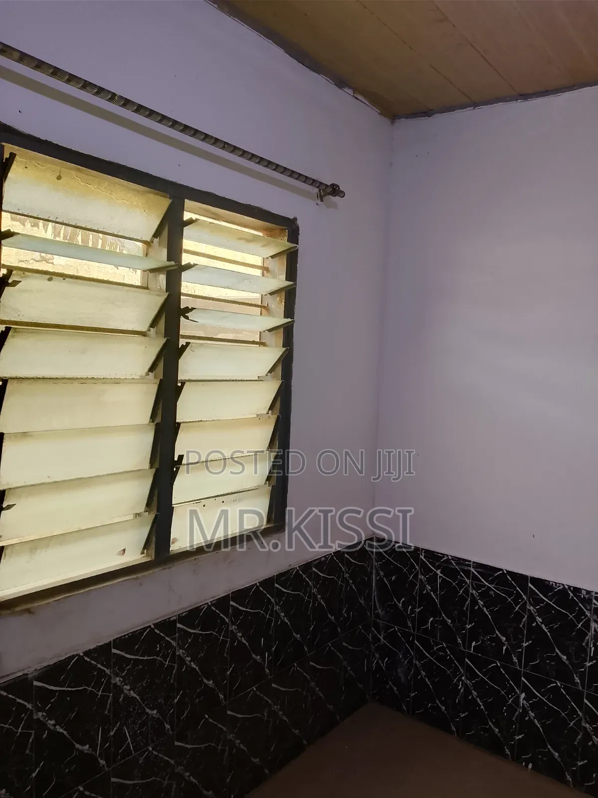 Mini Flat in Sr/C, Gomoa East for rent