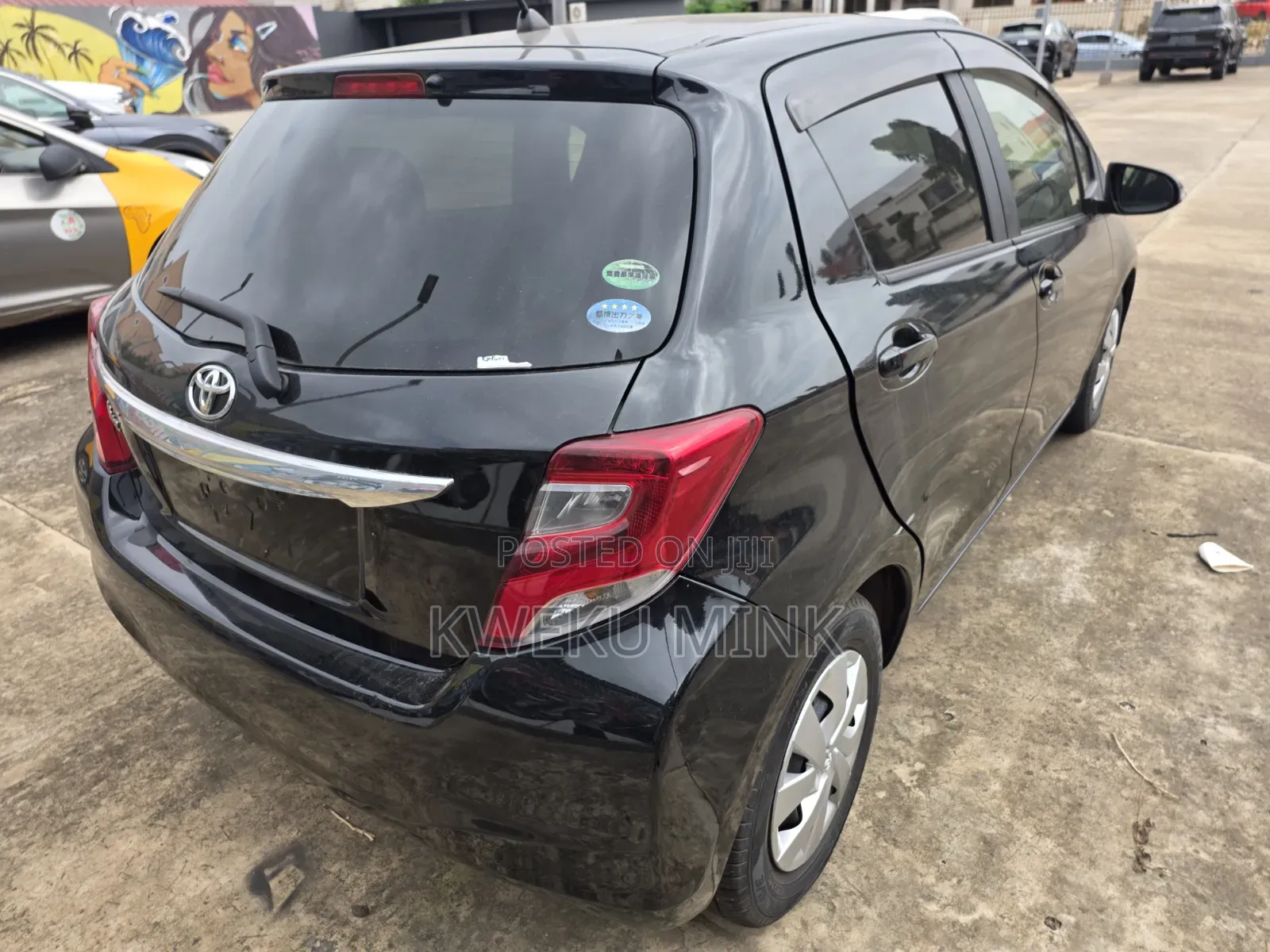 Toyota Vitz 2016 Black