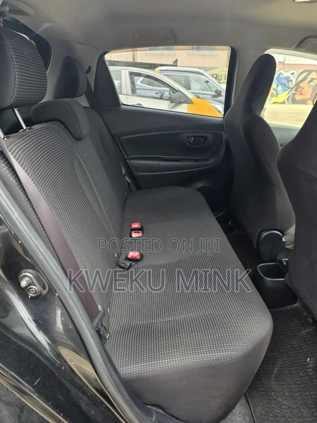 Toyota Vitz 2016 Black