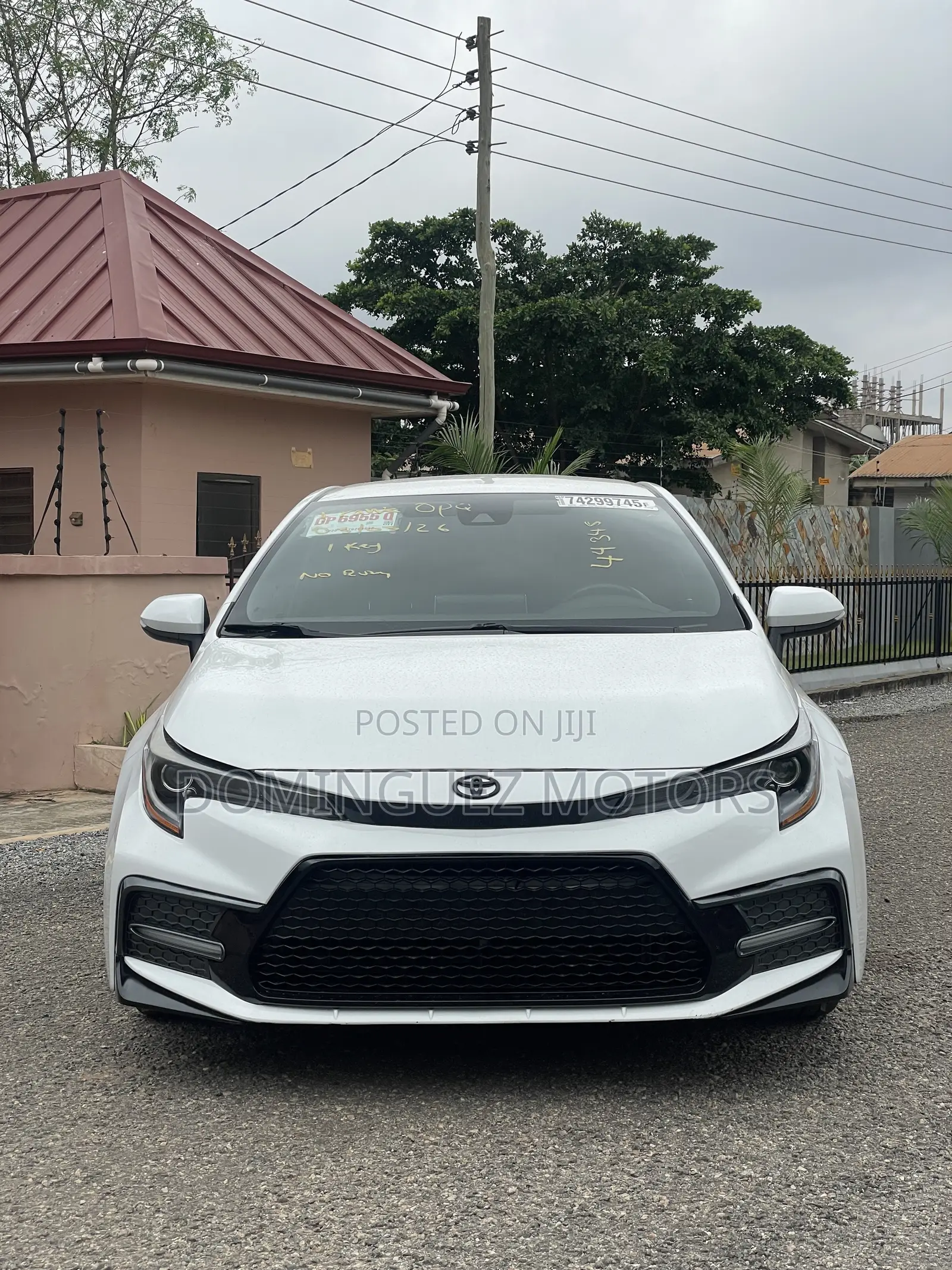 Toyota Corolla SE 2020 White