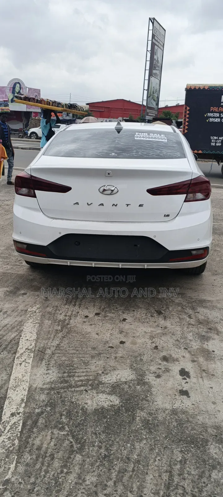 Hyundai Elantra 2019 White