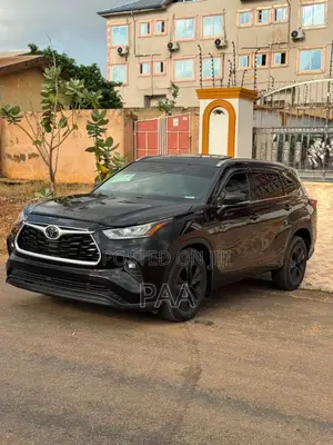 Toyota Highlander XLE AWD 2020 Black