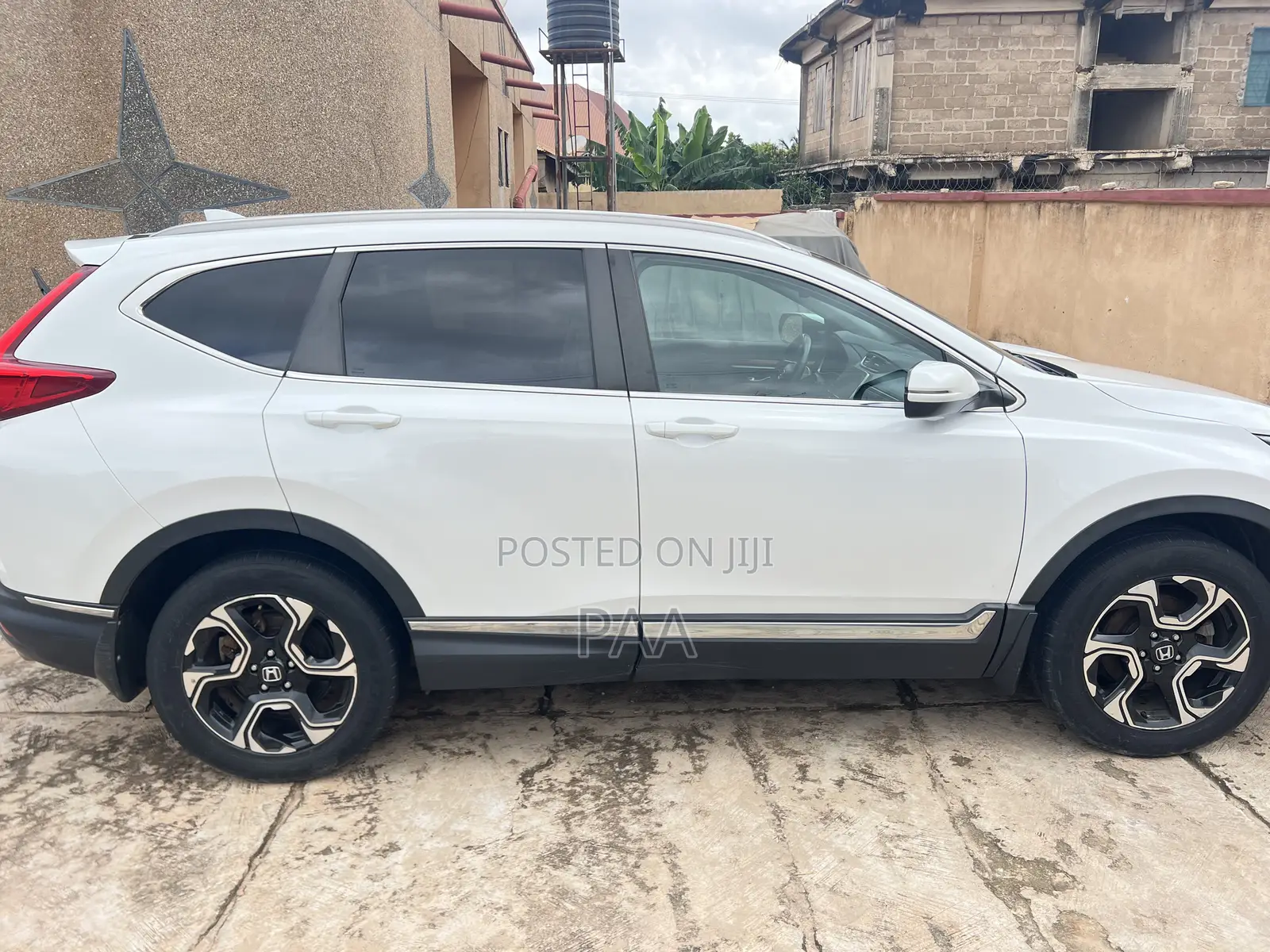 Honda CR-V Touring AWD 2019 White