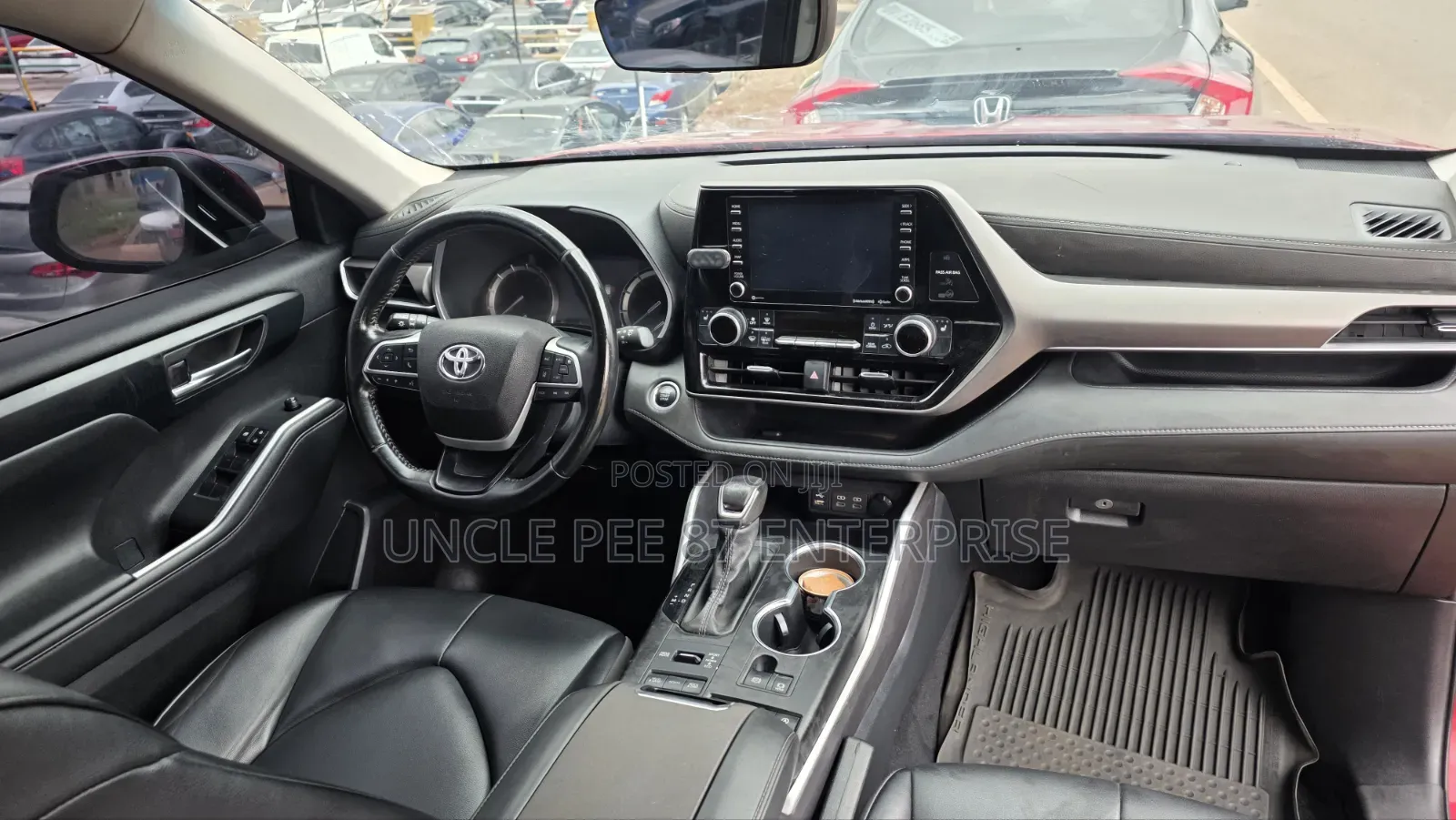 Toyota Highlander 2022 Red