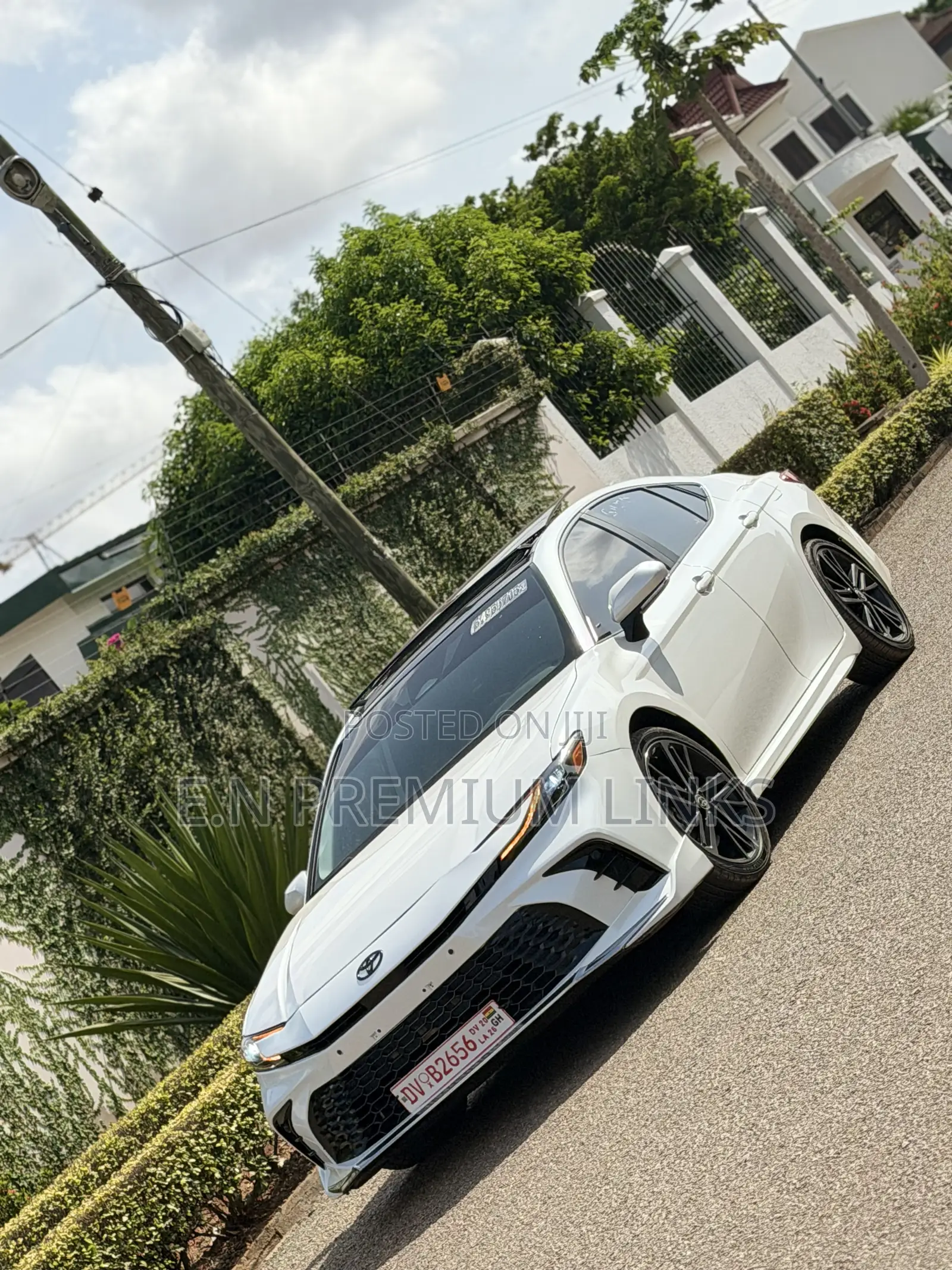 Toyota Camry XSE 2025 White
