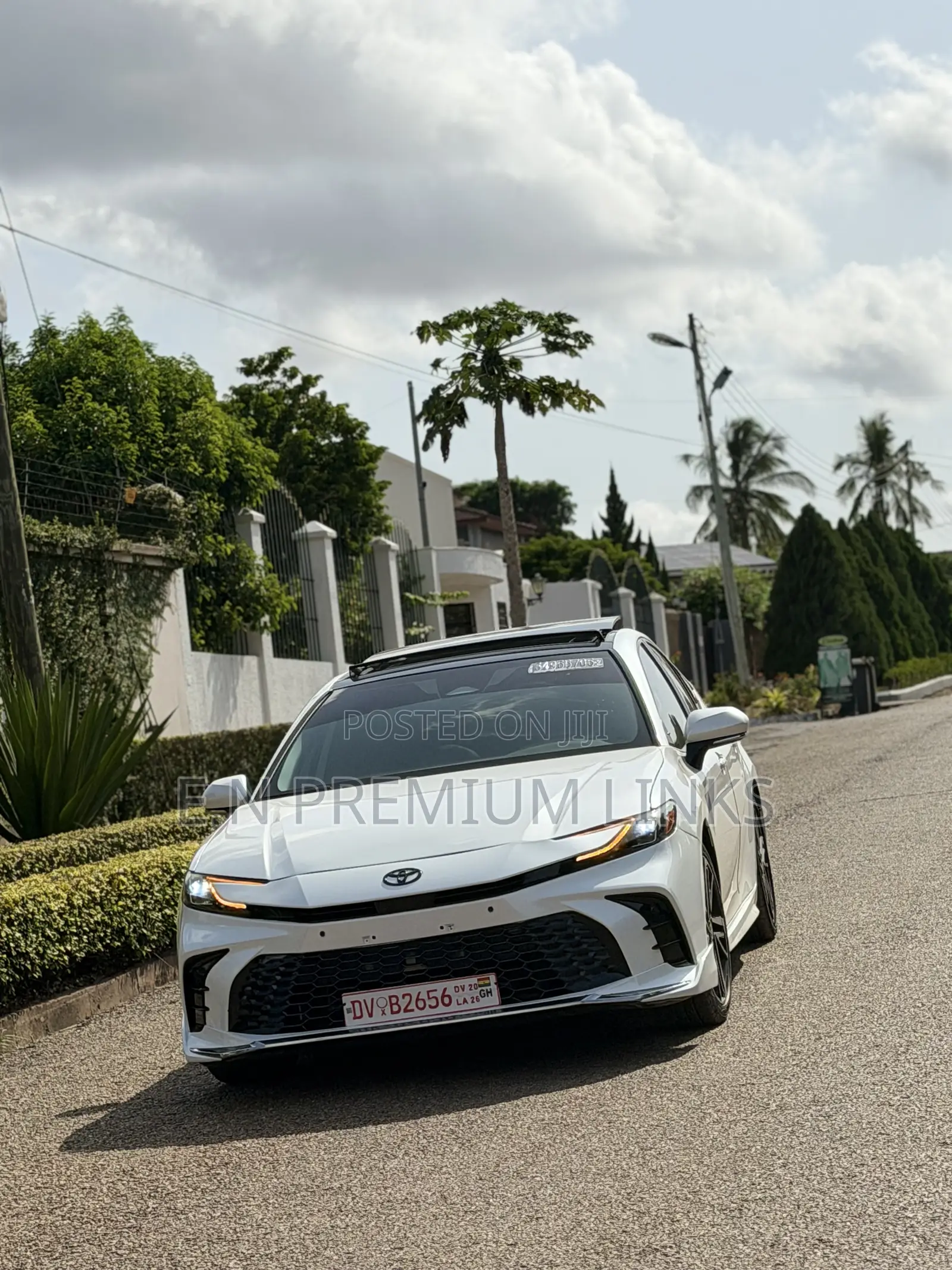 Toyota Camry XSE 2025 White
