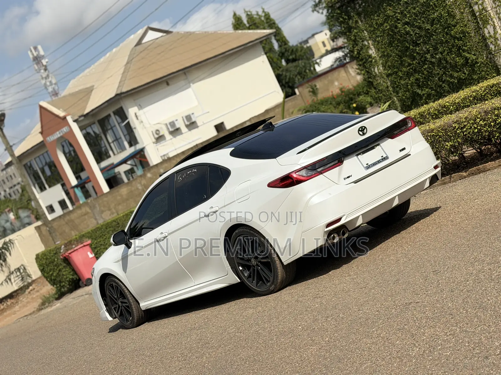 Toyota Camry XSE 2025 White