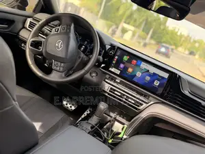 Toyota Camry XSE 2025 White