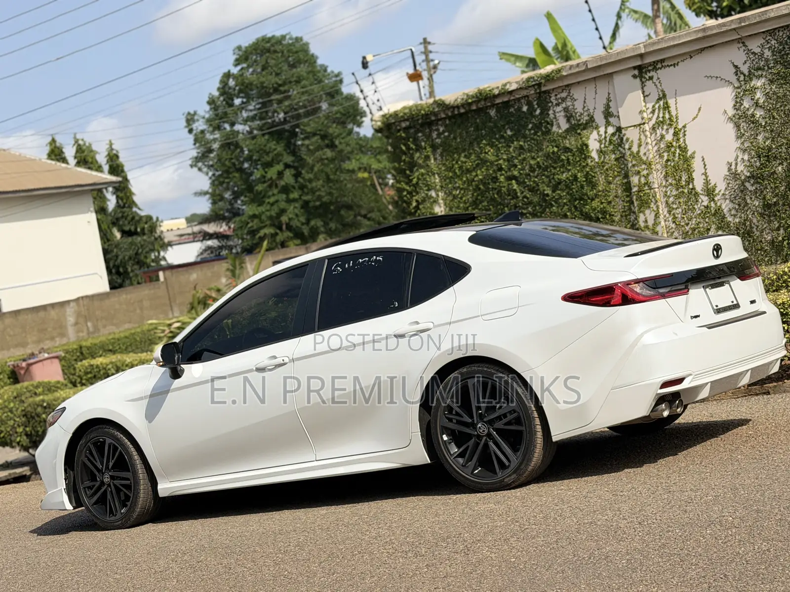 Toyota Camry XSE 2025 White