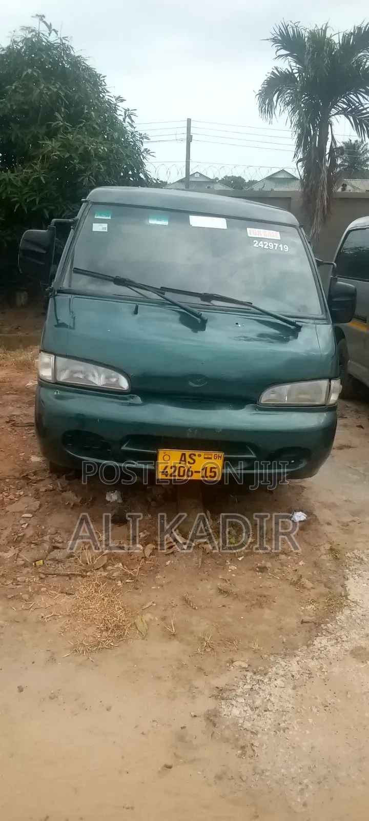 Hyundai H-100 2004 Green