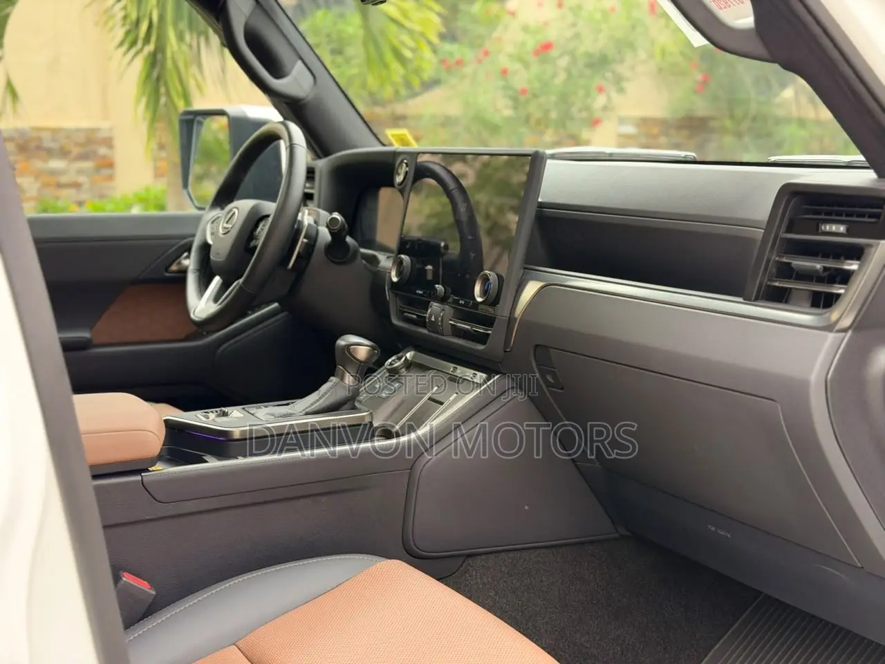 Lexus GX 550 Luxury+ 4WD 2025 White