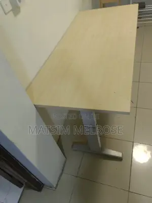 Adjustable Table