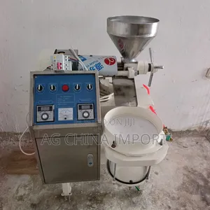 I Extract Oil From Seeds and Filter for Customers