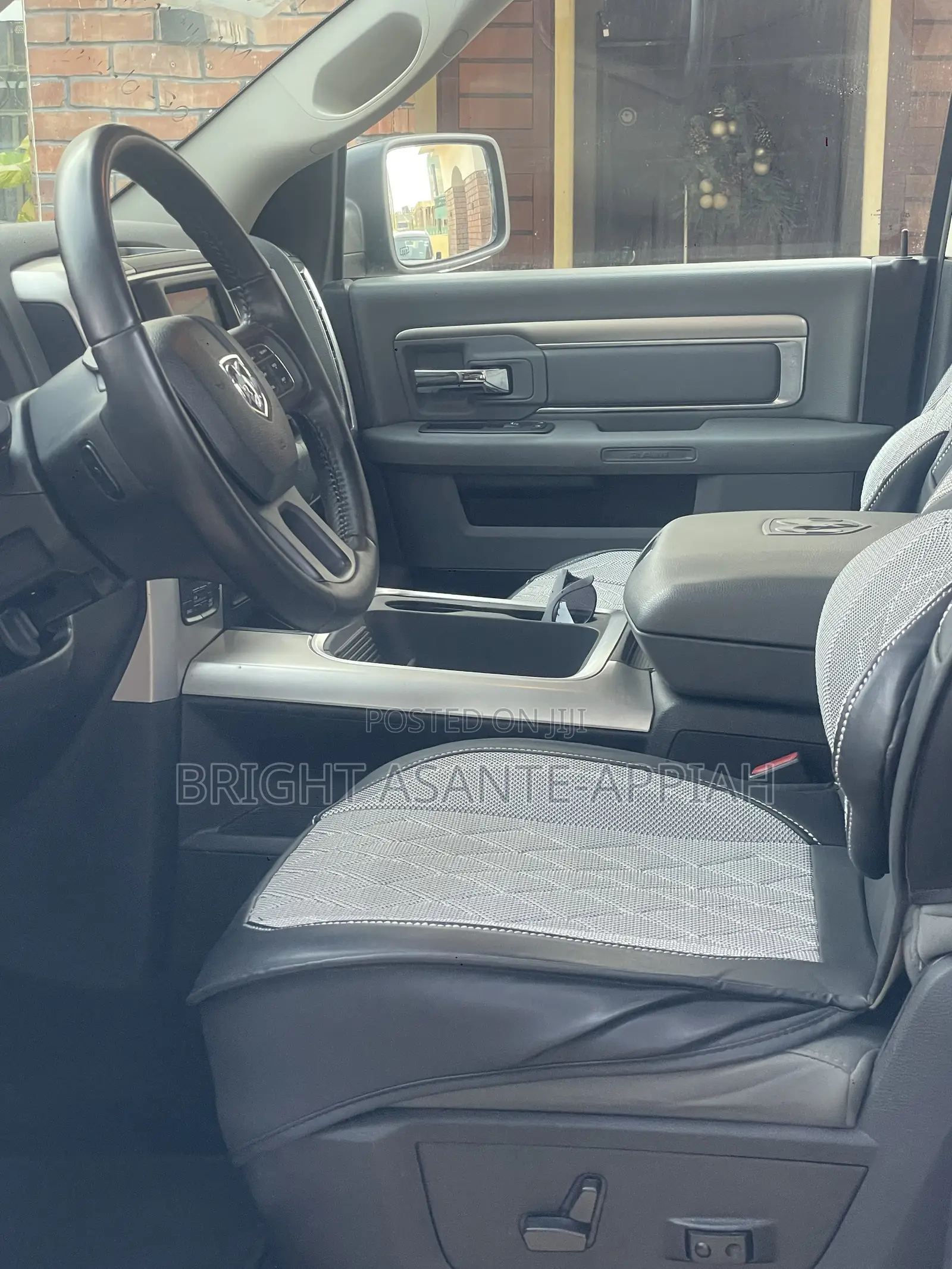 RAM 1500 2019 Blue