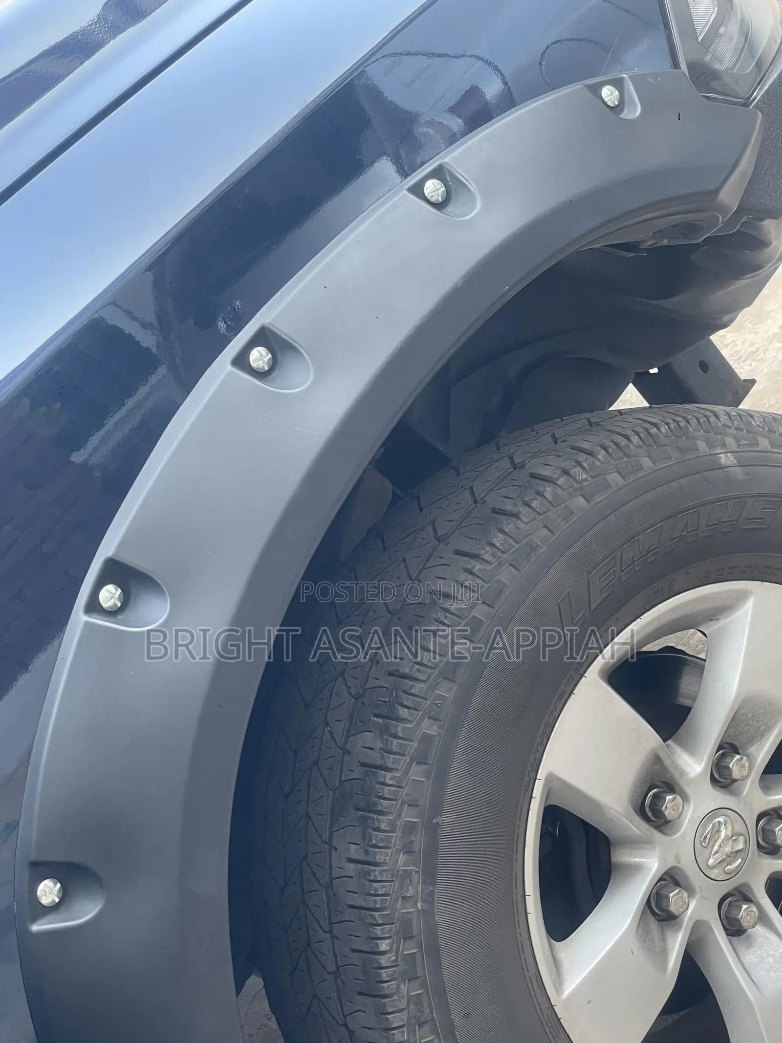 RAM 1500 2019 Blue