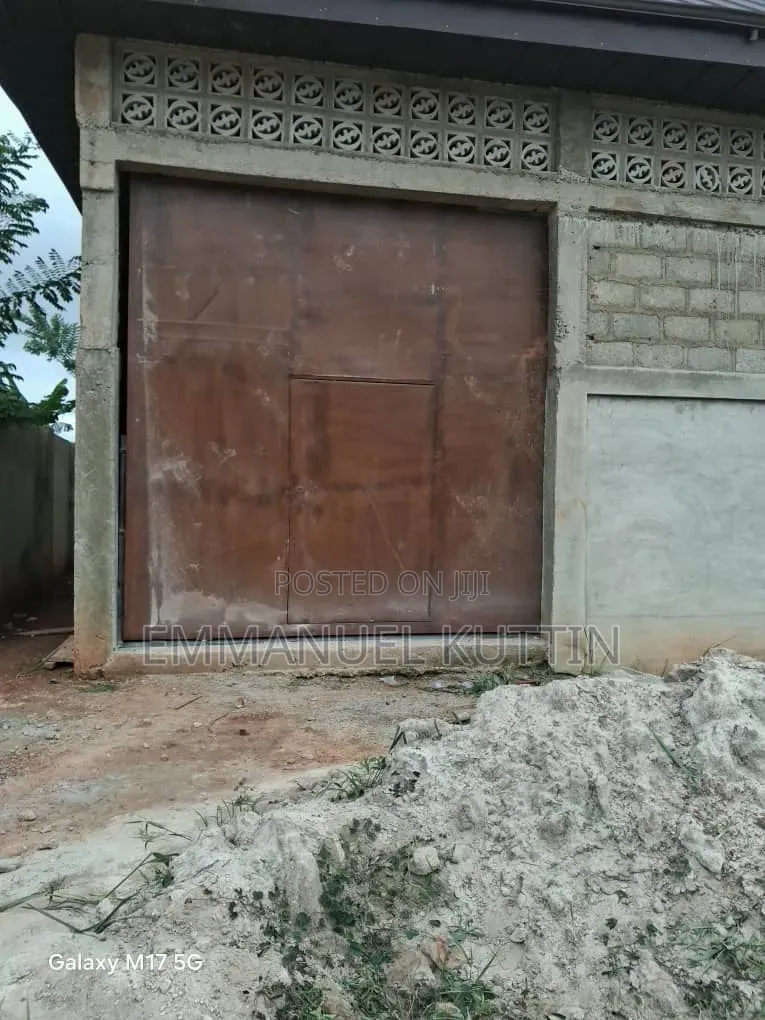 New Built Wharehouse for Sale