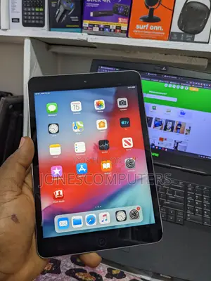 Apple iPad mini 2 32 GB Silver