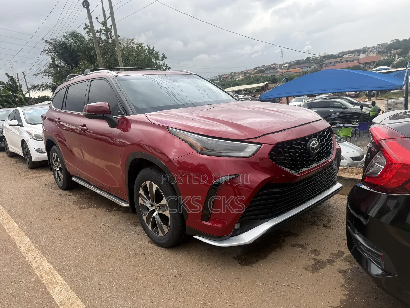 Toyota Highlander 2022 Burgundy