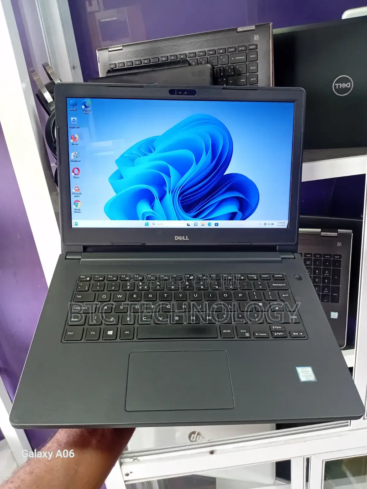 Laptop Dell Latitude 3480 12GB Intel Core i5 HDD+SSD 500GB