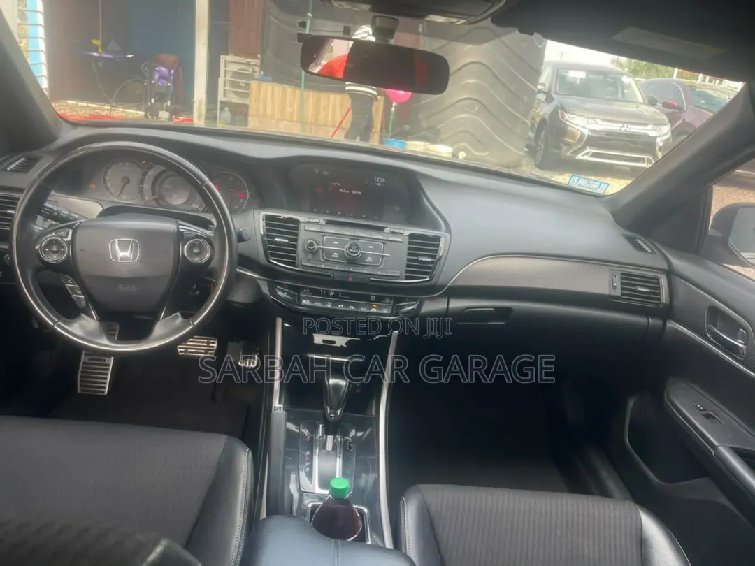 Honda Accord 2017 Silver