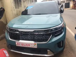 Kia Seltos 2023 Blue