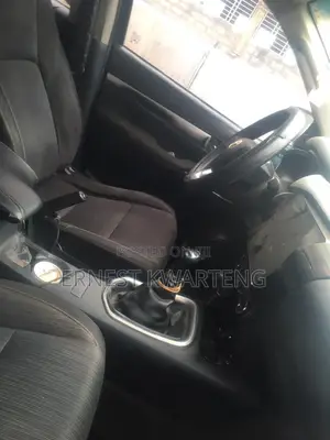 Toyota Hilux 2016 Black