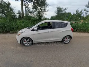 Chevrolet Spark 2017 Silver