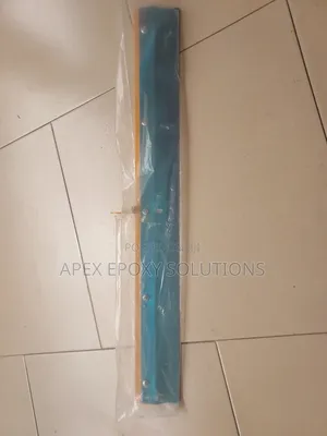 Epoxy Squeegee