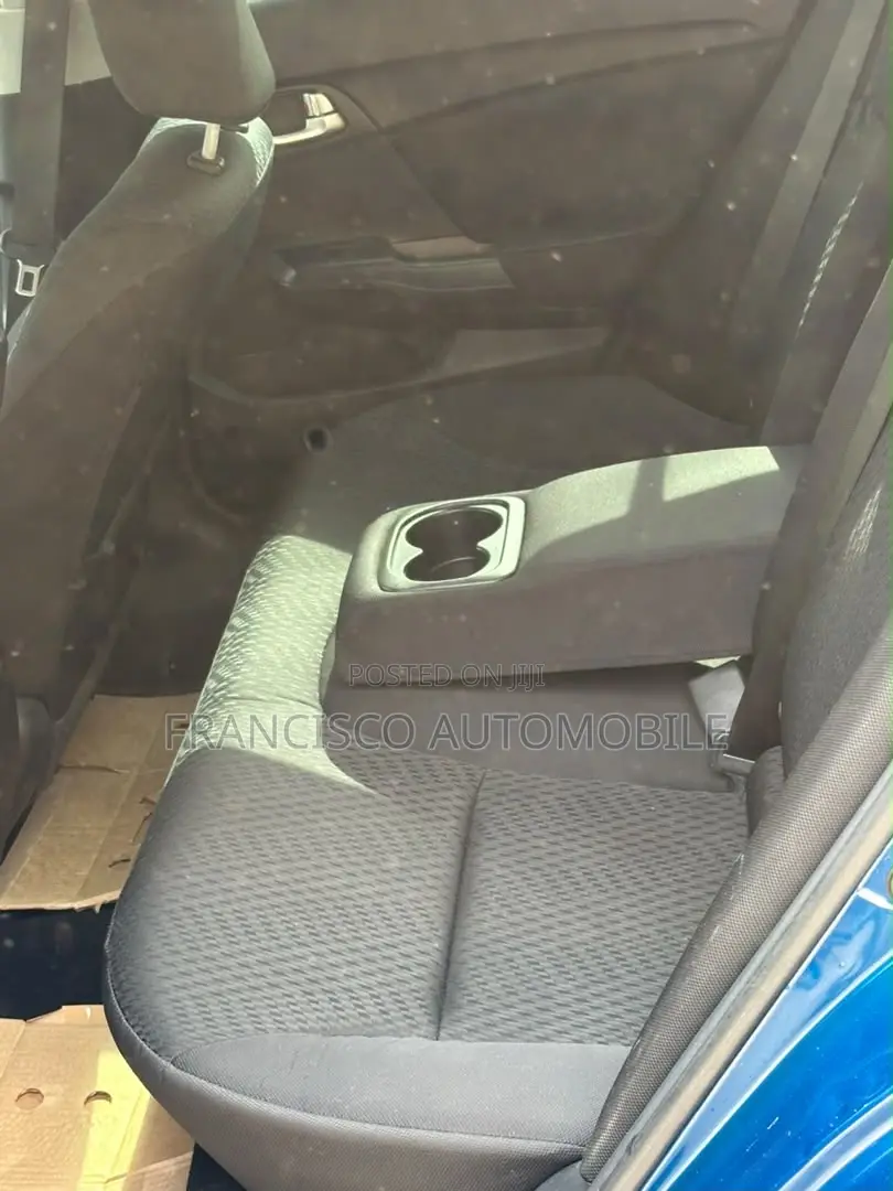 Honda Civic EX 4dr Sedan (1.8L 4cyl CVT) 2015 Blue