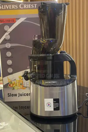 Brand New Sliver Criest Juicer