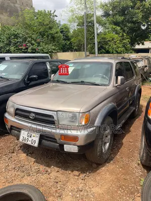 Toyota 4-Runner 2002 Gold