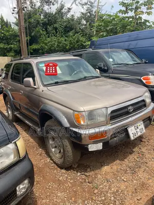 Toyota 4-Runner 2002 Gold