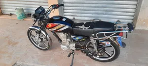 Royal RY125 2021 Black