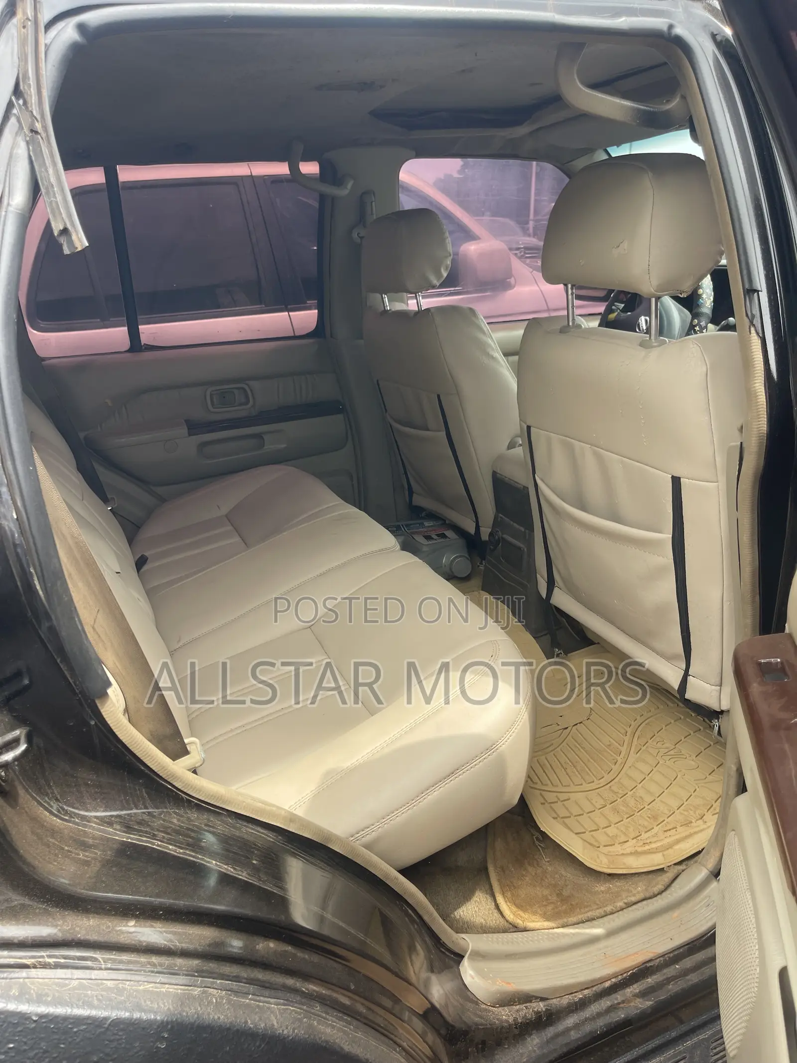 Infiniti QX4 2003 Black