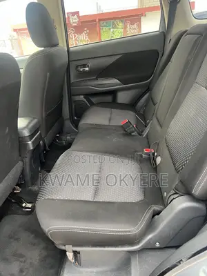 Mitsubishi Outlander SE FWD 2016 Gray