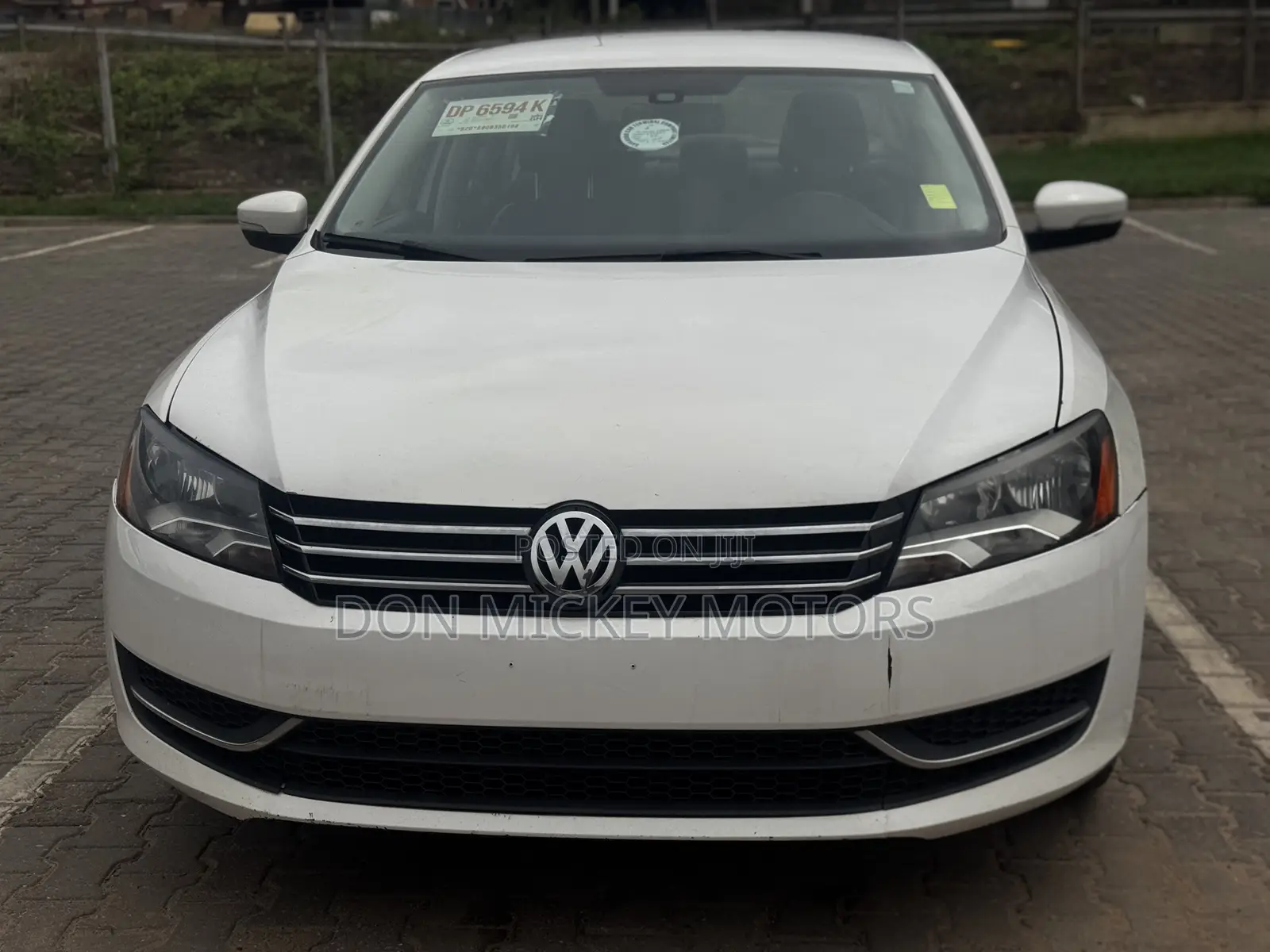 Volkswagen Passat SE 2013 White