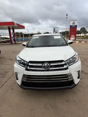 Toyota Highlander 2018 Pearl