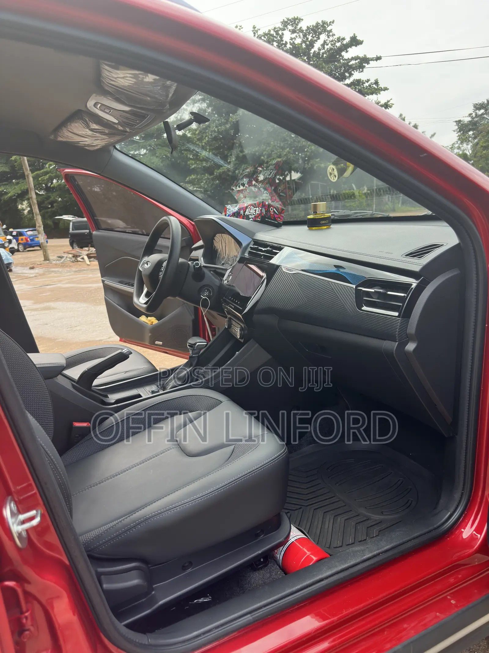Chery Tiggo 2 2022 Red