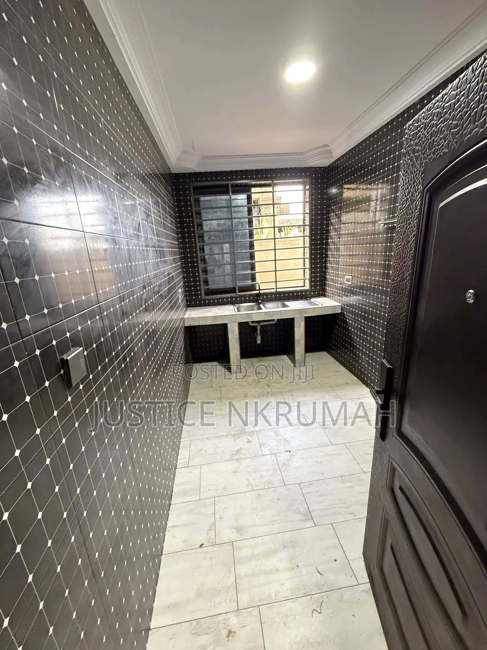 1bdrm Apartment in Mr Justice Estates, Bortiano for rent